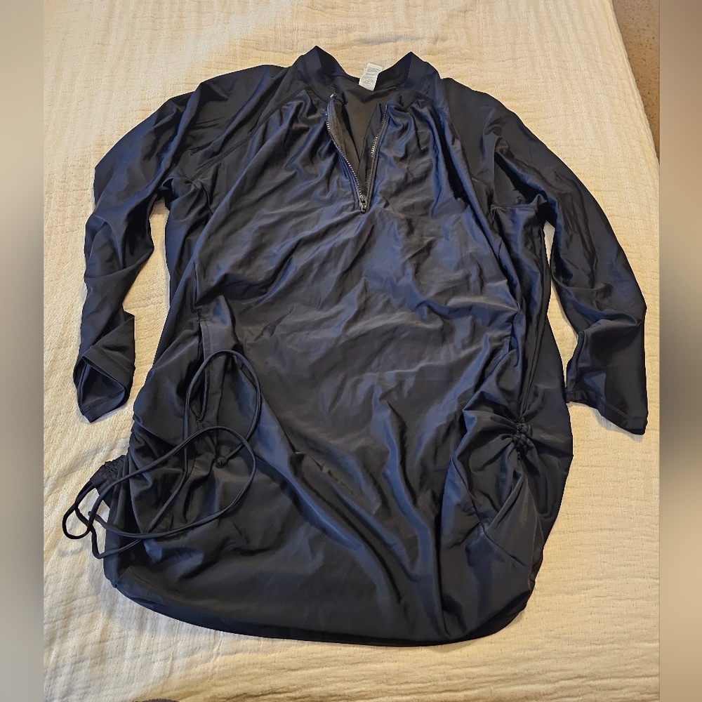 Black 4X Rash Guard swim top